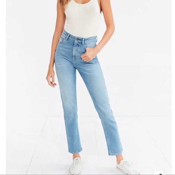 BDG Girlfriend High Rise Jeans Light Wash 25 - Picture 8 of 8